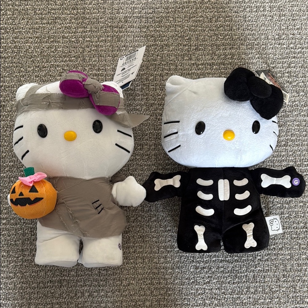 New Hello Kitty Halloween Side Stepper Mummy Skeleton plush Plushie